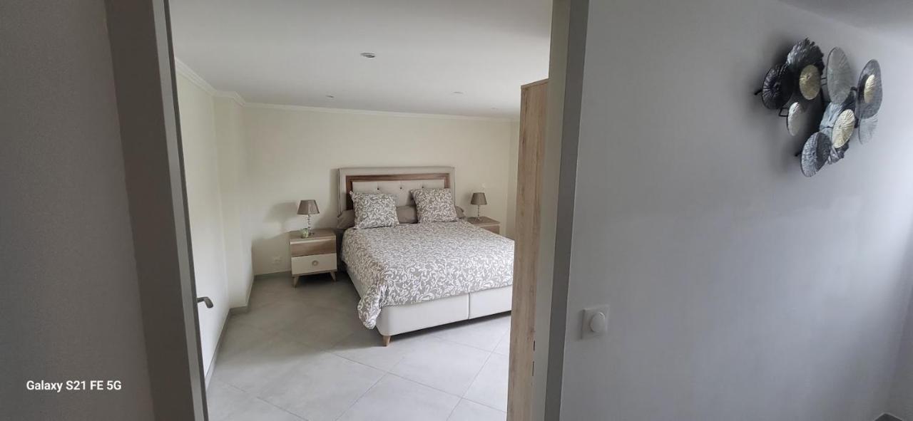Bassens  Maison Calme Et Spacieuse מראה חיצוני תמונה